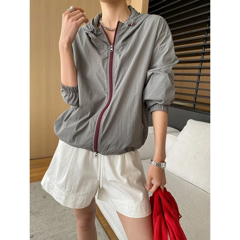 Summer Double Zipper Thin Quick Drying Jacket Women Contrast Color Loose Sunscreen Hooded Clothes
Summer Double Zipper Thin Quick Drying Jacket Women Contrast Color Loose Sunscreen Hooded Clothes