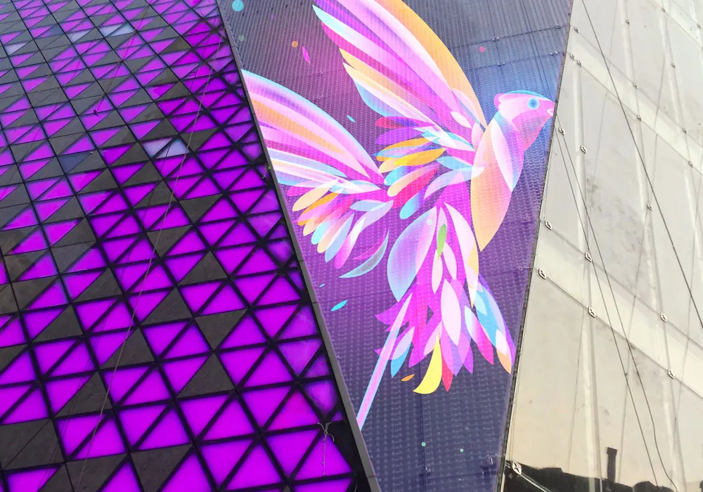 Flexible Transparent LED Mesh Display Screen Outdoor Advertising Scrolling Video Wall Soft Foldable Net Light for Glass Curtain
Flexible Transparent LED Mesh Display Screen Outdoor Advertising Scrolling Video Wall Soft Foldable Net Light for Glass Curtain