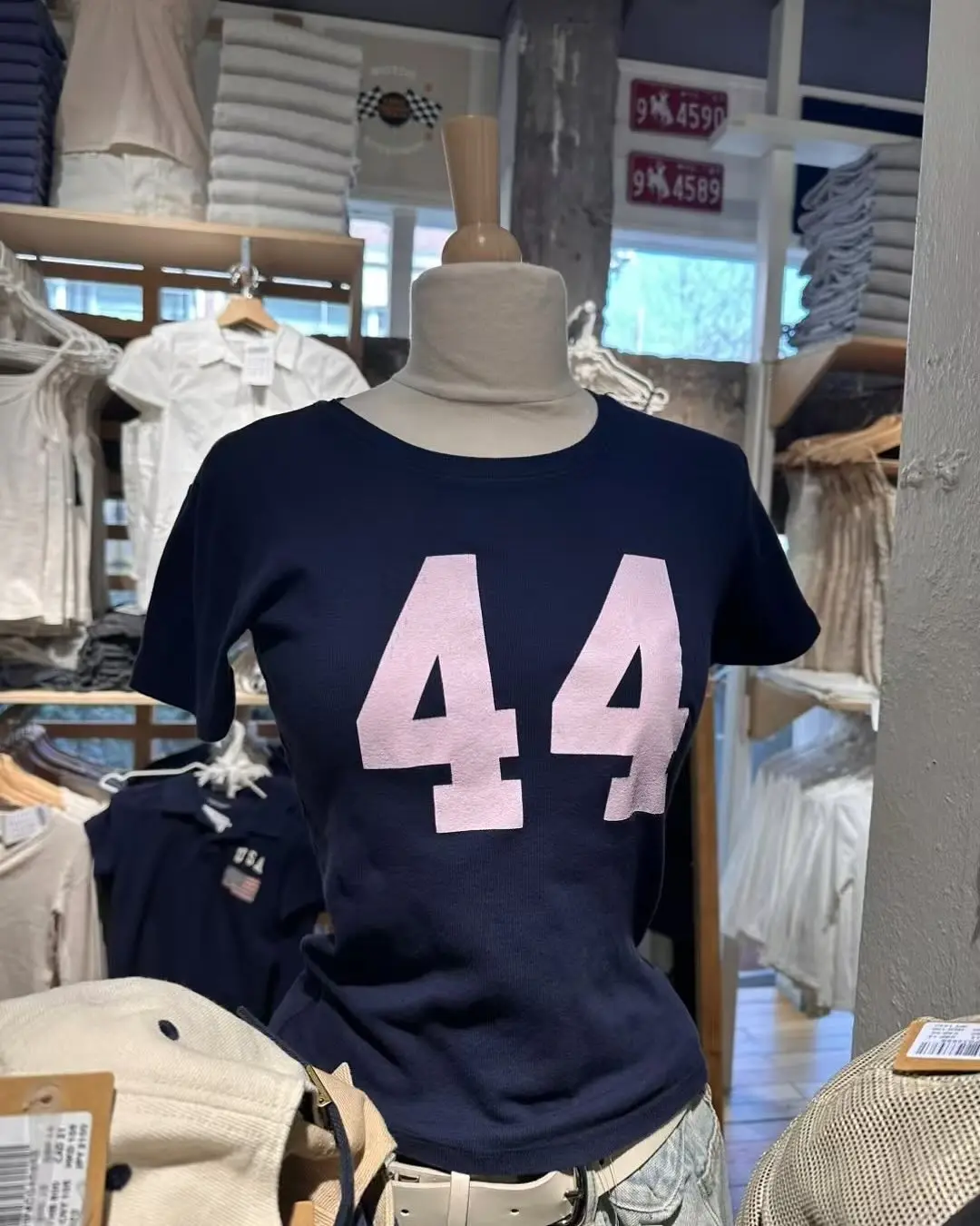 44 Print Letter Slim T-shirt Women Summer Round Neck Cotton Classic Short Sleeve Tees Vintage Simple Casual T-shirts Tops New
44 Print Letter Slim T-shirt Women Summer Round Neck Cotton Classic Short Sleeve Tees Vintage Simple Casual T-shirts Tops New