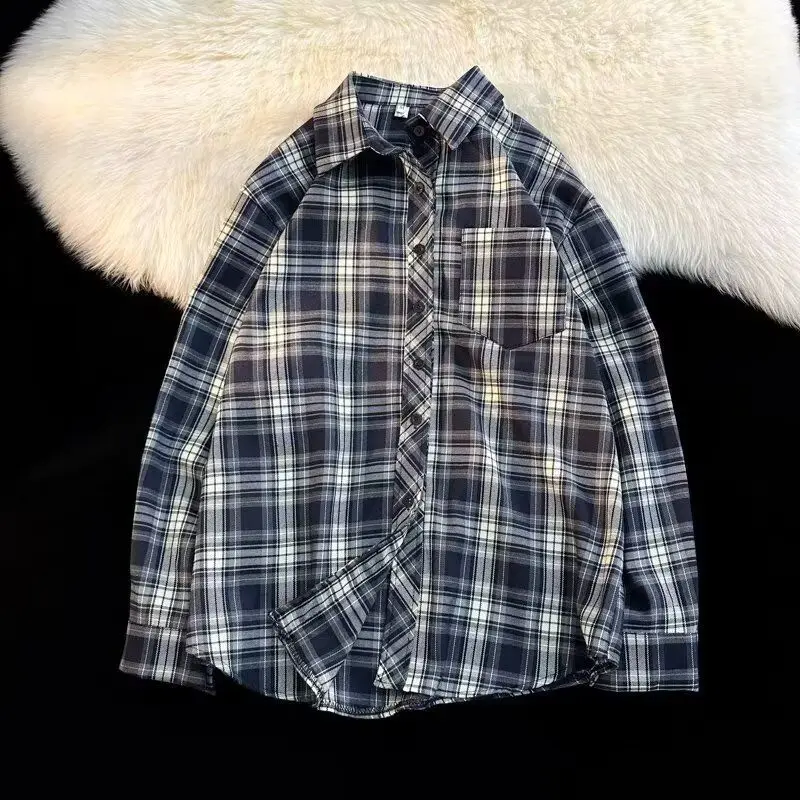 Retro American Plaid Long Sleeve Shirt Men's Autumn Trendy High Street Youthful Style Versatile Outerwear Casual Polyester Fiber
Retro American Plaid Long Sleeve Shirt Men's Autumn Trendy High Street Youthful Style Versatile Outerwear Casual Polyester Fiber