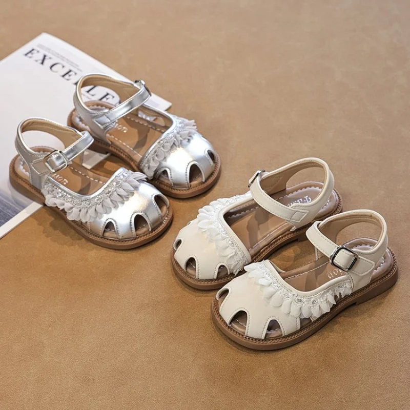 Summer Princess Sandals For Girls PU Leather Korean Style Girl's Sandal Anti-slippery Barefoot Beach Shoes For Children
Summer Princess Sandals For Girls PU Leather Korean Style Girl's Sandal Anti-slippery Barefoot Beach Shoes For Children