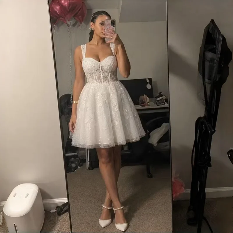 Sweetheart Neck Lace Mini Wedding Dress Corset Bodice Glitter Tulle Skirt With Beaded Straps Evening Gowns Customizable
Sweetheart Neck Lace Mini Wedding Dress Corset Bodice Glitter Tulle Skirt With Beaded Straps Evening Gowns Customizable