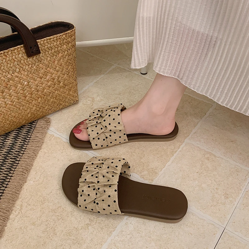 Solid Color Wedge Slippers Women Flat Sandals Soft Anti Slip Waterproof Shoes for Street Home Outdoor Summer Daily Matching
Solid Color Wedge Slippers Women Flat Sandals Soft Anti Slip Waterproof Shoes for Street Home Outdoor Summer Daily Matching