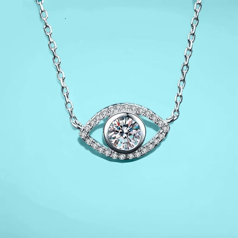 0.5CT Premium Moissanite Angel's Eye Pendant S925 Sterling Silver Micro-Inlay Necklace Contemporary Jewelry GBA Free Gift Box
0.5CT Premium Moissanite Angel's Eye Pendant S925 Sterling Silver Micro-Inlay Necklace Contemporary Jewelry GBA Free Gift Box