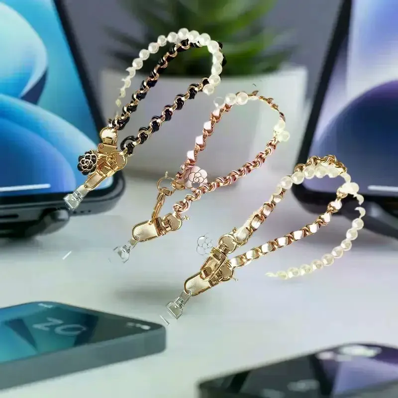 Pearl Double Chain Short Mobile Phone Lanyard Beaded Phone Anti-drop Chain Wrist Strap Universal Metal Clip Pendant Phone Charm
Pearl Double Chain Short Mobile Phone Lanyard Beaded Phone Anti-drop Chain Wrist Strap Universal Metal Clip Pendant Phone Charm