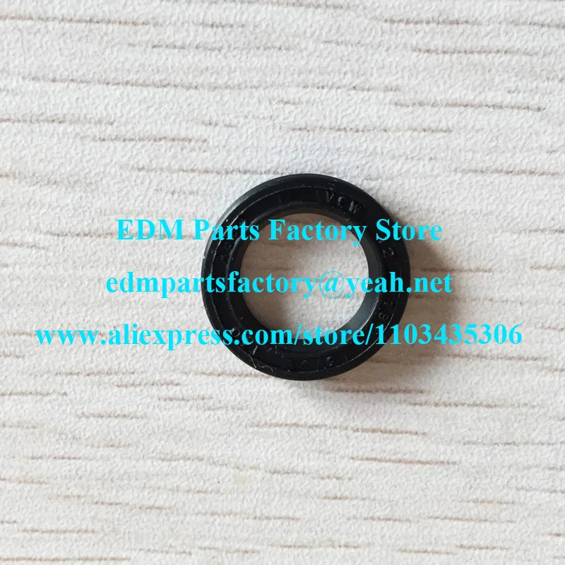 2070132,2072270,0204023 Сальник edm G12x18x3 мм для нижнего шкива B для шайбы A320D, A530D, AQ325L, AQ327L, AQ535L, AQ537, AQ550, AQ750
2070132,2072270,0204023 Сальник edm G12x18x3 мм для нижнего шкива B для шайбы A320D, A530D, AQ325L, AQ327L, AQ535L, AQ537, AQ550, AQ750