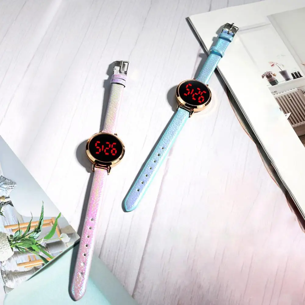 Women Electronic Watch All-match Life Waterproof Faux Leather Strap Lady LED Digital Small Dial Wrist Watch For Daily Wear
Women Electronic Watch All-match Life Waterproof Faux Leather Strap Lady LED Digital Small Dial Wrist Watch For Daily Wear