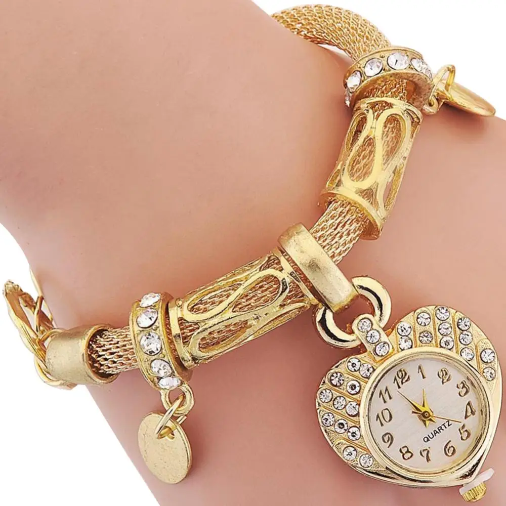Fashion Popular Brand Luxury Women's Love Heart Bracelet Watch Charm Band Analog Quartz Wrist Watch
Fashion Popular Brand Luxury Women's Love Heart Bracelet Watch Charm Band Analog Quartz Wrist Watch