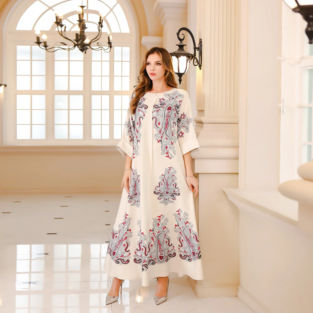 2025 Eid Muslim Beading Party Ramadan Long Dresses Morocco Kaftan Vestidos Largos Dubai Turkey Jalabiya Light Luxury Long Robe
2025 Eid Muslim Beading Party Ramadan Long Dresses Morocco Kaftan Vestidos Largos Dubai Turkey Jalabiya Light Luxury Long Robe