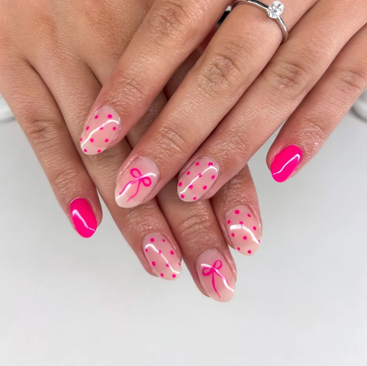 French Press on Nails Simple Polka Dots Sweet Pink Almond False Nails Acrylic Wearable Nail Manicure Bow Pattern False Nail Art
French Press on Nails Simple Polka Dots Sweet Pink Almond False Nails Acrylic Wearable Nail Manicure Bow Pattern False Nail Art