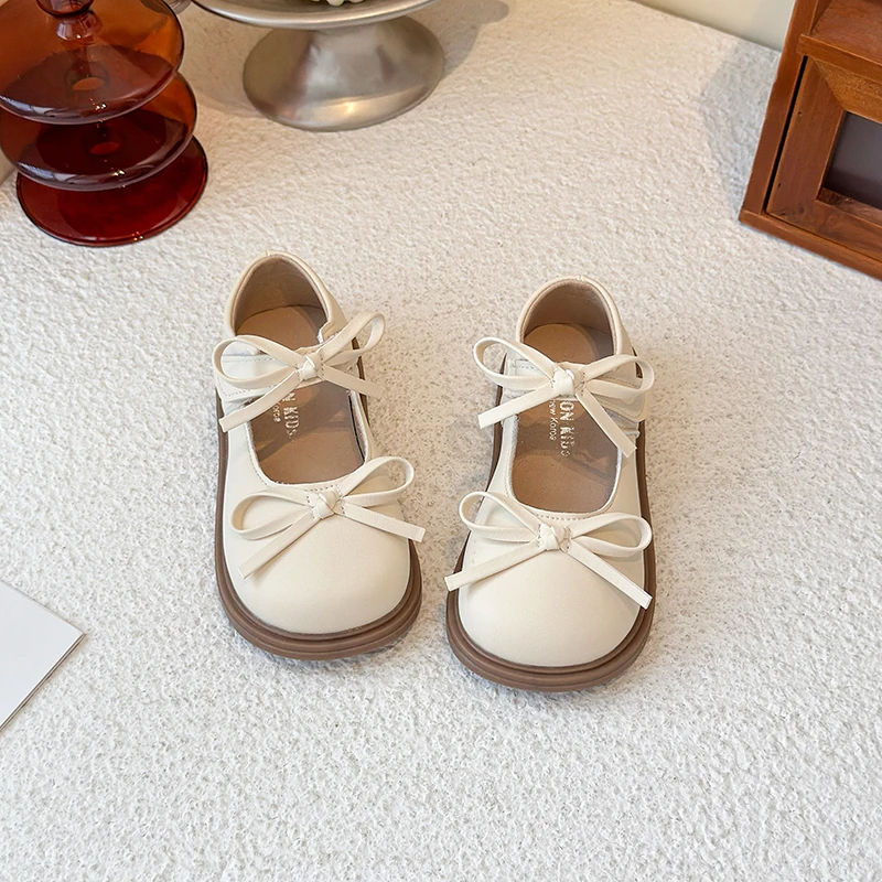 Spring Autumn New Girls Causal Shoes Fashion Party Wedding Kids Princess Leather Shoes Sweet Bowknot Children Dress Flat Shoes
Spring Autumn New Girls Causal Shoes Fashion Party Wedding Kids Princess Leather Shoes Sweet Bowknot Children Dress Flat Shoes