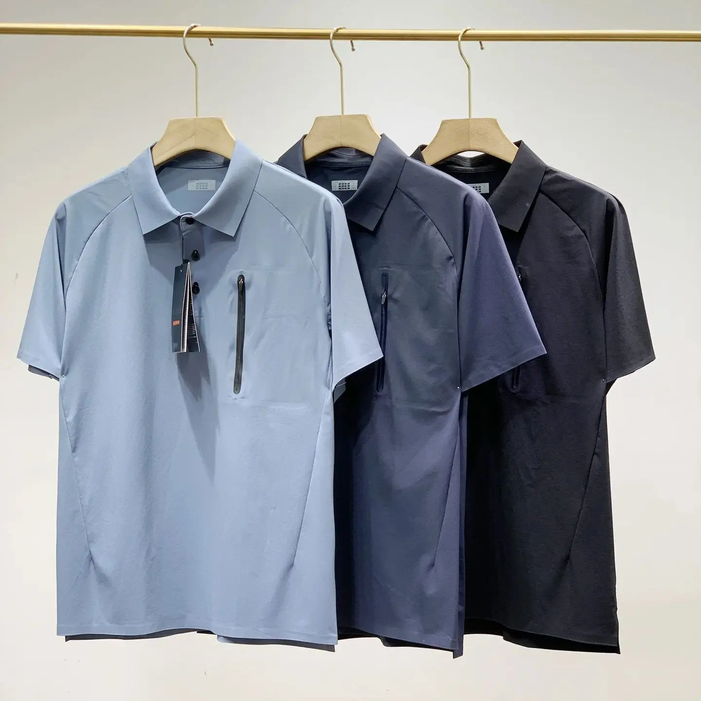 M7054 Men Short Sleeve Quick Dry Zipper Polo Tee Shirt 2025 New Summer Turn-Down Collar Breathable Sports T-Shirt
M7054 Men Short Sleeve Quick Dry Zipper Polo Tee Shirt 2025 New Summer Turn-Down Collar Breathable Sports T-Shirt