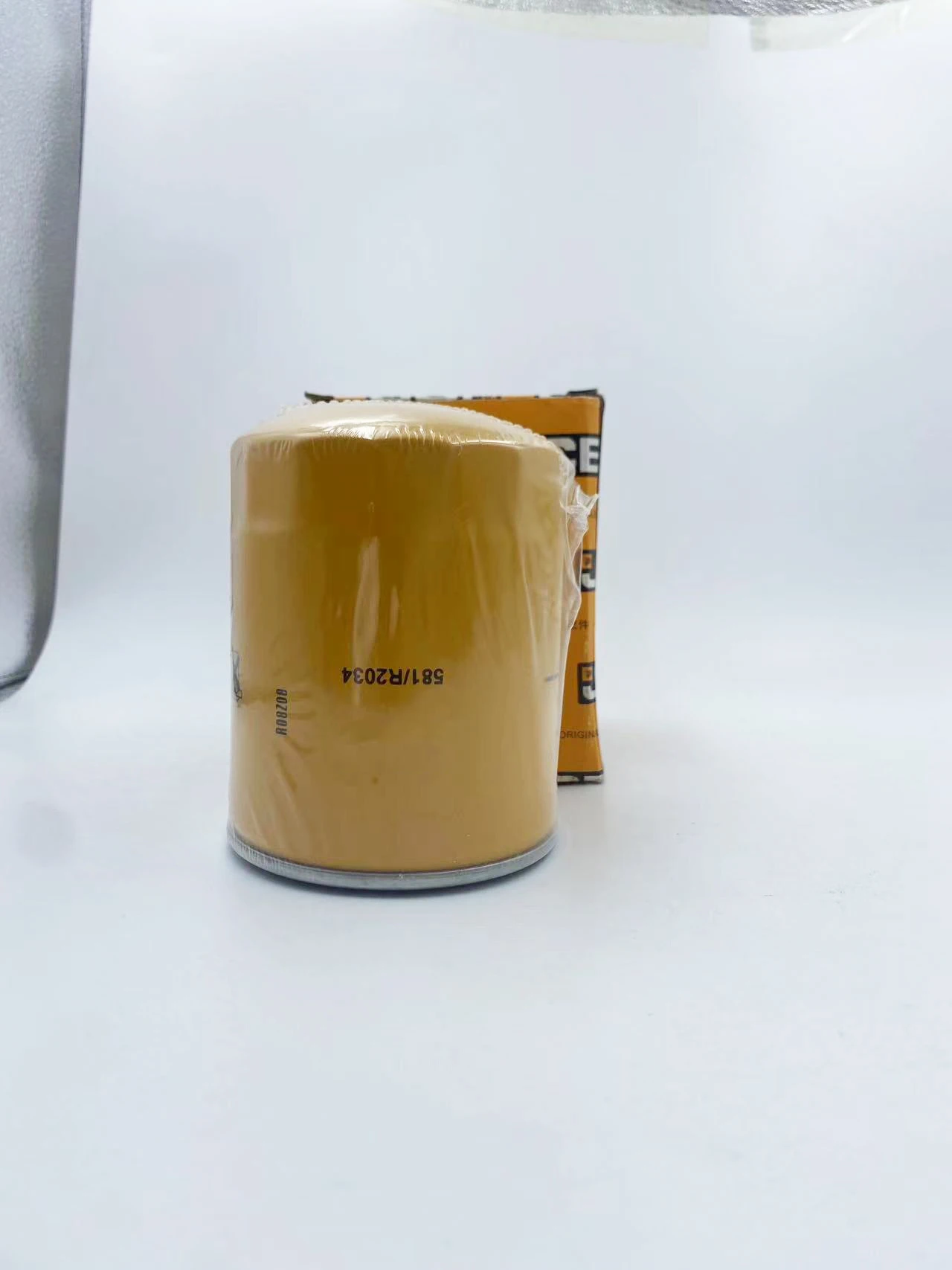 Топливный фильтр двигателя 581/R2034 581-R2034 581R2034 для дизельного двигателя JCB 
Топливный фильтр двигателя 581/R2034 581-R2034 581R2034 для дизельного двигателя JCB