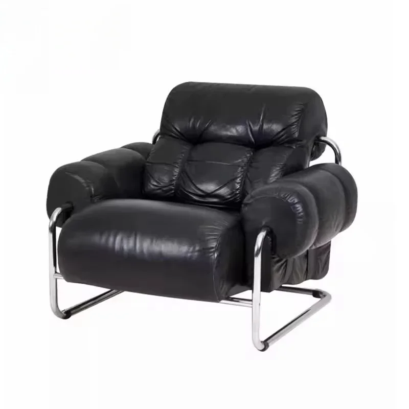 For Mid-Century Modern Italian Pod Lounge Club Chair
For Mid-Century Modern Italian Pod Lounge Club Chair