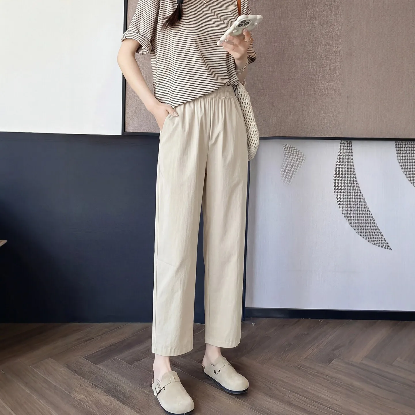 Ice Silk Casual Harem Pants Thin Quick Dry Summer Sport Trousers High Waist Loose plus Size Nine Points Ladies Fashion
Ice Silk Casual Harem Pants Thin Quick Dry Summer Sport Trousers High Waist Loose plus Size Nine Points Ladies Fashion