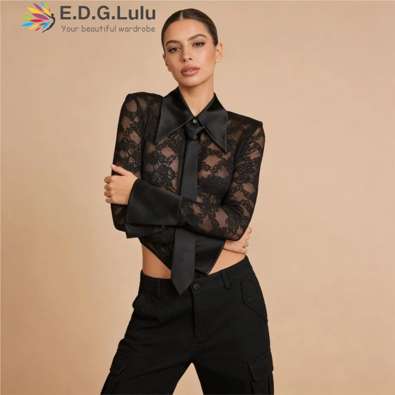 EDGLuLu Turn-Down Collar Long Sleeved Jumpsuit Shorts Sexy See Through Hollow Embroidery Lace Patchwork Jumpsuit For Women 0424
EDGLuLu Turn-Down Collar Long Sleeved Jumpsuit Shorts Sexy See Through Hollow Embroidery Lace Patchwork Jumpsuit For Women 0424