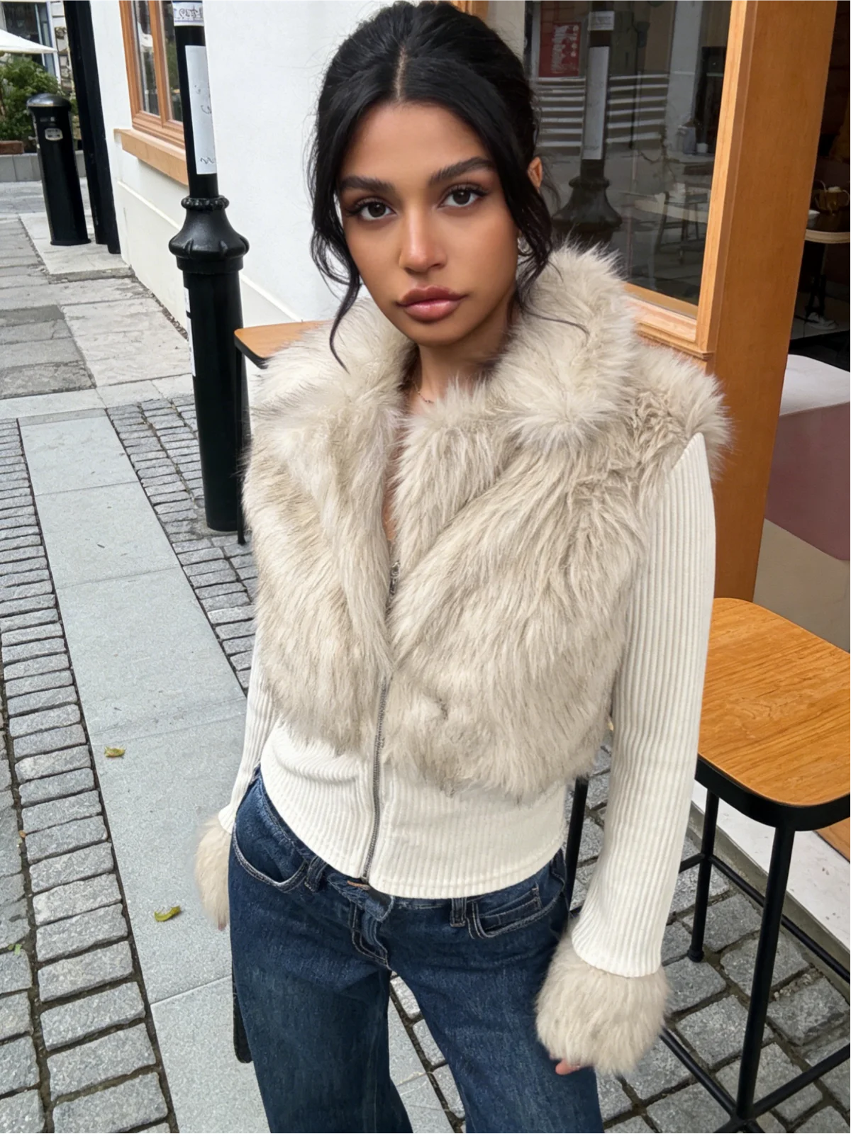 Y2k plush patchwork cardigan sweatshirt versatile for autumn and winter, casual slim fit zipper jacket, knitted sweater
Y2k plush patchwork cardigan sweatshirt versatile for autumn and winter, casual slim fit zipper jacket, knitted sweater