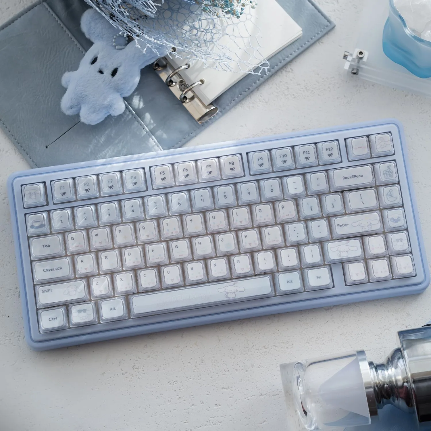 Anime Sanrio Cinnamoroll Crystal Jelly Keycaps Custom Magnetic Axis KDA Height Double Layer PBT+PC Material Kawaii Lovely Cute
Anime Sanrio Cinnamoroll Crystal Jelly Keycaps Custom Magnetic Axis KDA Height Double Layer PBT+PC Material Kawaii Lovely Cute
