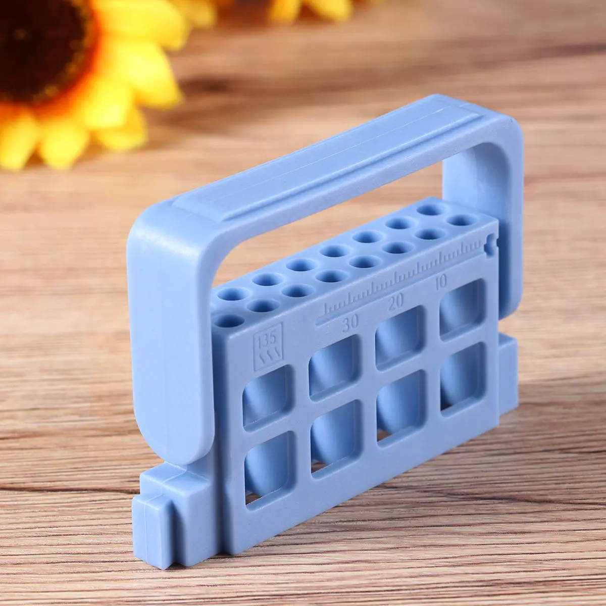 16-Hole Dental Root Canal File Holder with Built-in Usage Counter High-Temperature Sterilizable Foldable Porous Design Blue
16-Hole Dental Root Canal File Holder with Built-in Usage Counter High-Temperature Sterilizable Foldable Porous Design Blue