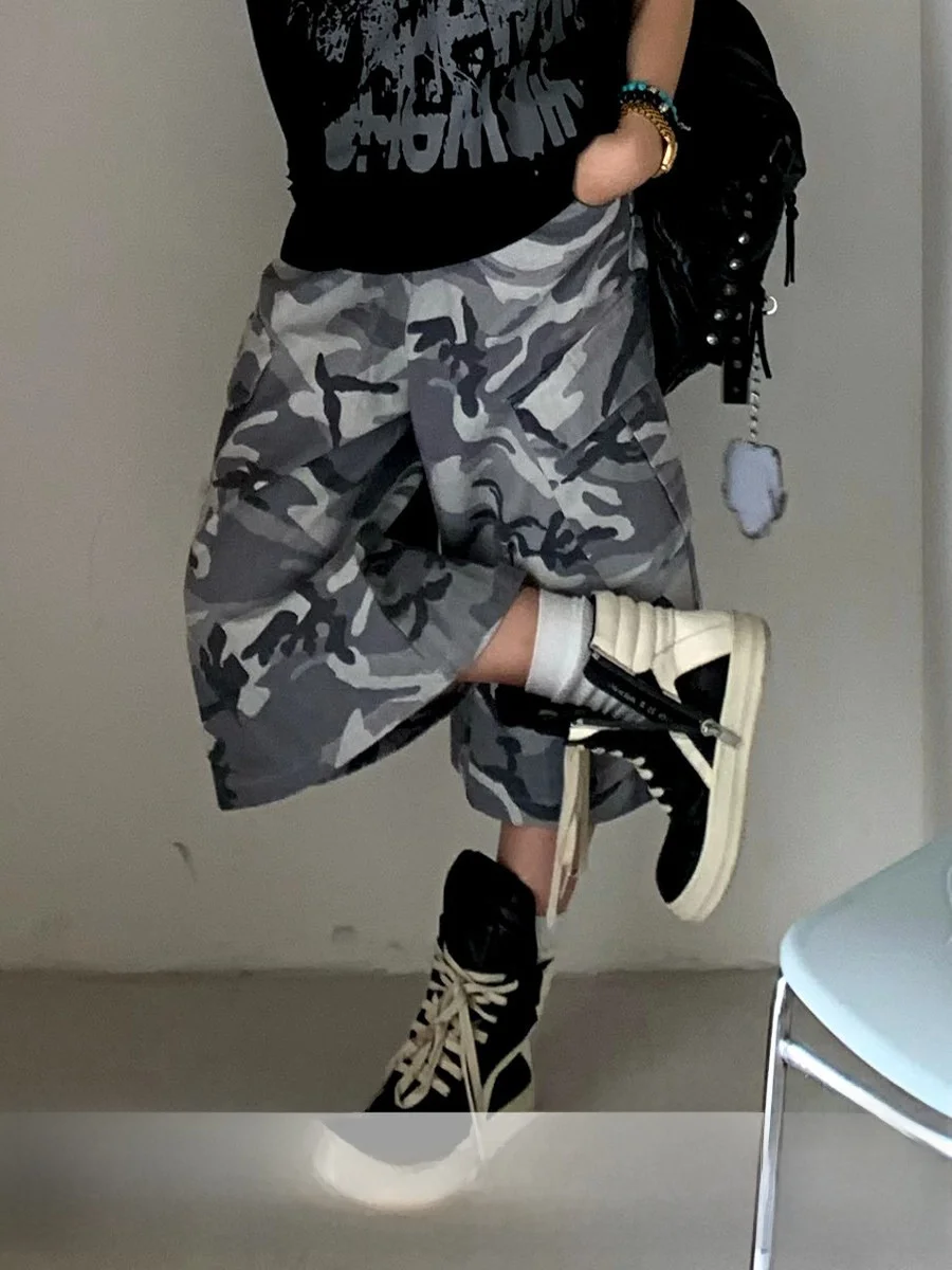 American Style Camouflage Seven-Foot Casual Pants Women Summer Loose Wide Leg Slimming Versatile Workwear Mid-Length Pants
American Style Camouflage Seven-Foot Casual Pants Women Summer Loose Wide Leg Slimming Versatile Workwear Mid-Length Pants