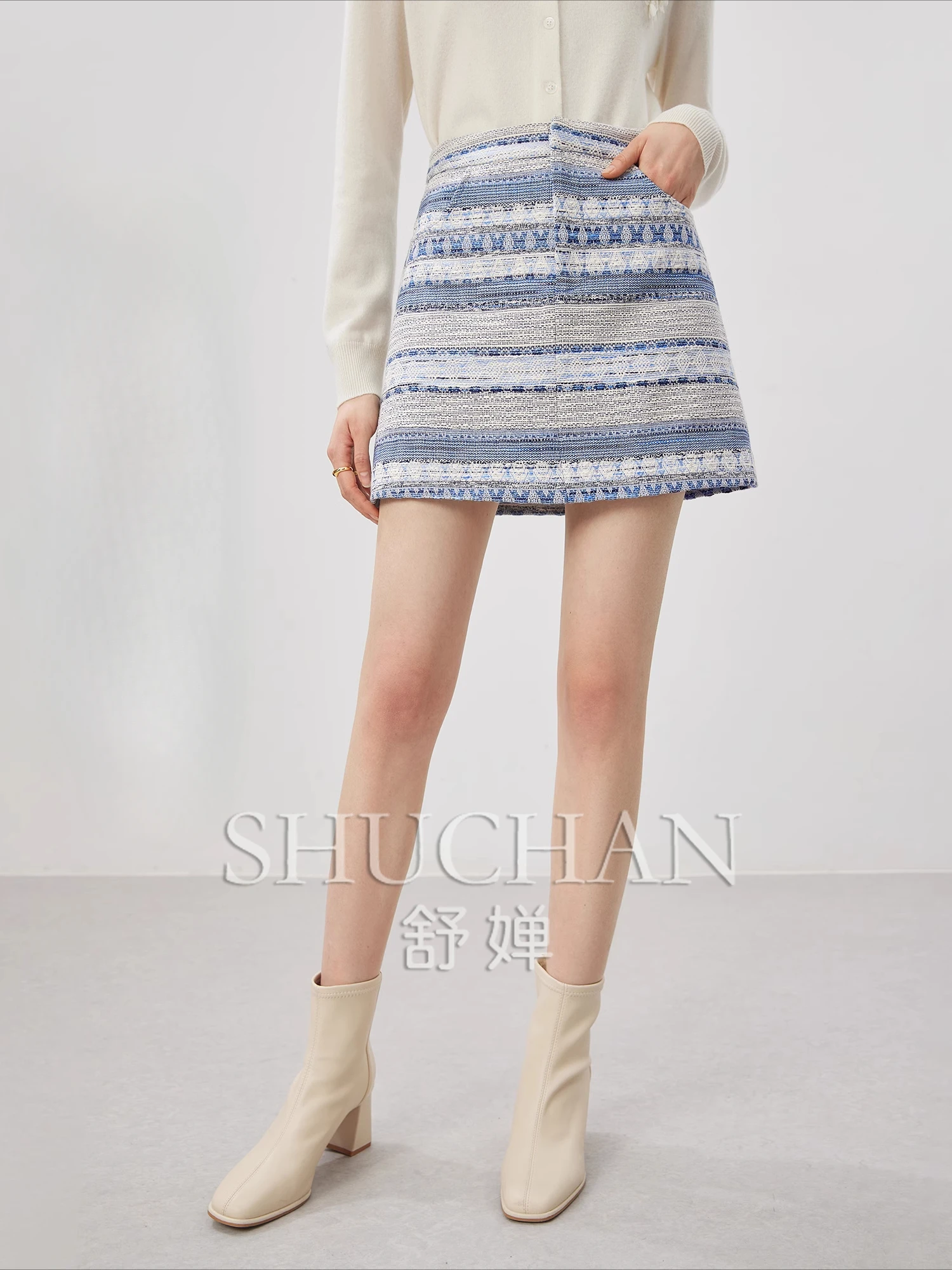 Linen Cotton Embroidery Pattern Mini Skirt Women 2025 Summer Spring Korean Fashion Clothing Mini Skirt
Linen Cotton Embroidery Pattern Mini Skirt Women 2025 Summer Spring Korean Fashion Clothing Mini Skirt