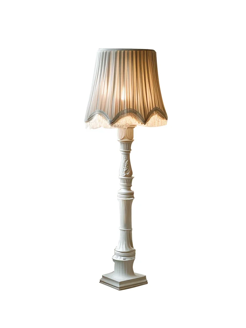 French cream style living room sofa vertical luminous object bedroom study advanced sense
French cream style living room sofa vertical luminous object bedroom study advanced sense