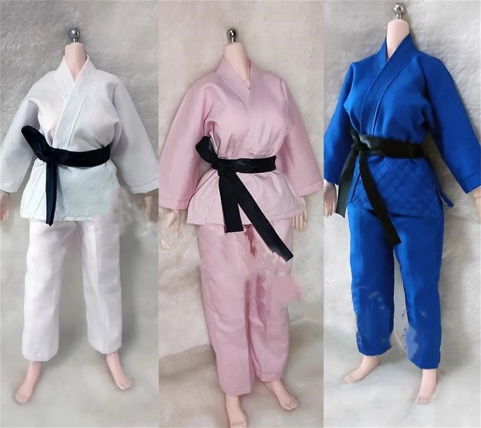 1/6 фигурка женщины-солдата, униформа дзюдо, одежда для 12 дюймов PH TBL, игрушки, игрушки, подходят для женского тела PH TBL 12 дюймов
1/6 фигурка женщины-солдата, униформа дзюдо, одежда для 12 дюймов PH TBL, игрушки, игрушки, подходят для женского тела PH TBL 12 дюймов