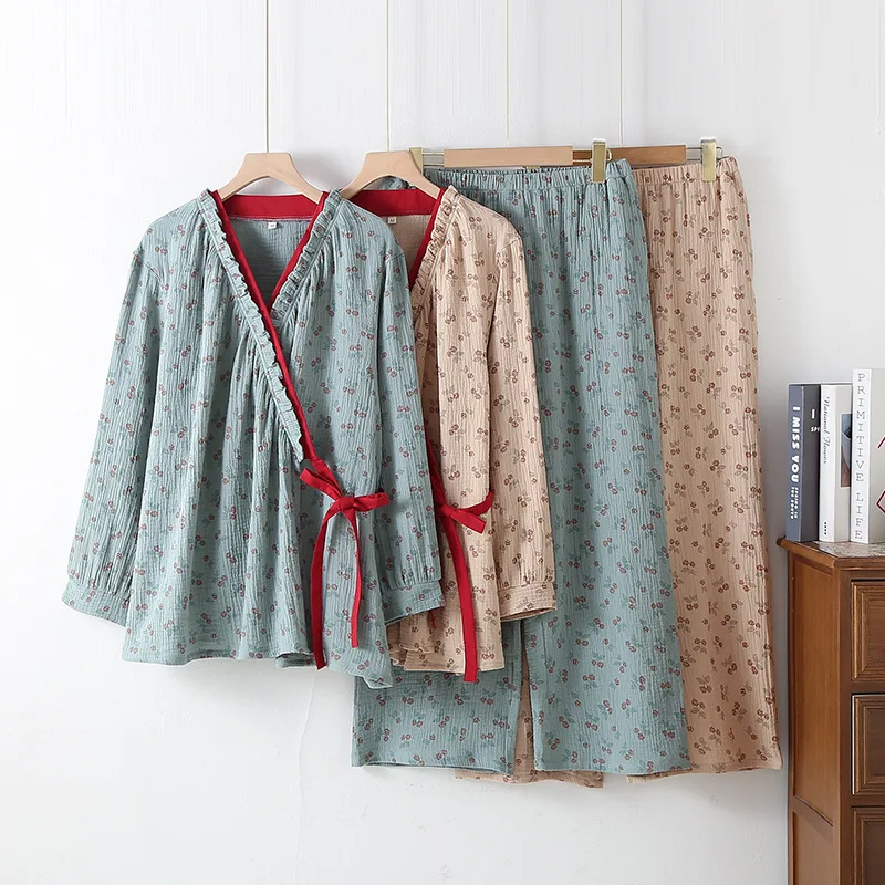 Spring New Sleepwear Suit 2 Piece V Neck Pajamas Set Women's Cotton Double Layer Gauze Long Sleeve Home Suit For Female Pyjamas
Spring New Sleepwear Suit 2 Piece V Neck Pajamas Set Women's Cotton Double Layer Gauze Long Sleeve Home Suit For Female Pyjamas