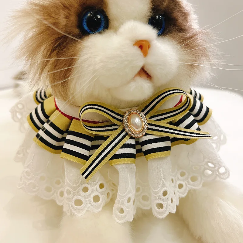 Cute Cat Collar Cat Necklace with Lace Lace Bow Collar Pet Collar Comfortable to wear Suitable Pet Accessories for Take Photoes
Cute Cat Collar Cat Necklace with Lace Lace Bow Collar Pet Collar Comfortable to wear Suitable Pet Accessories for Take Photoes