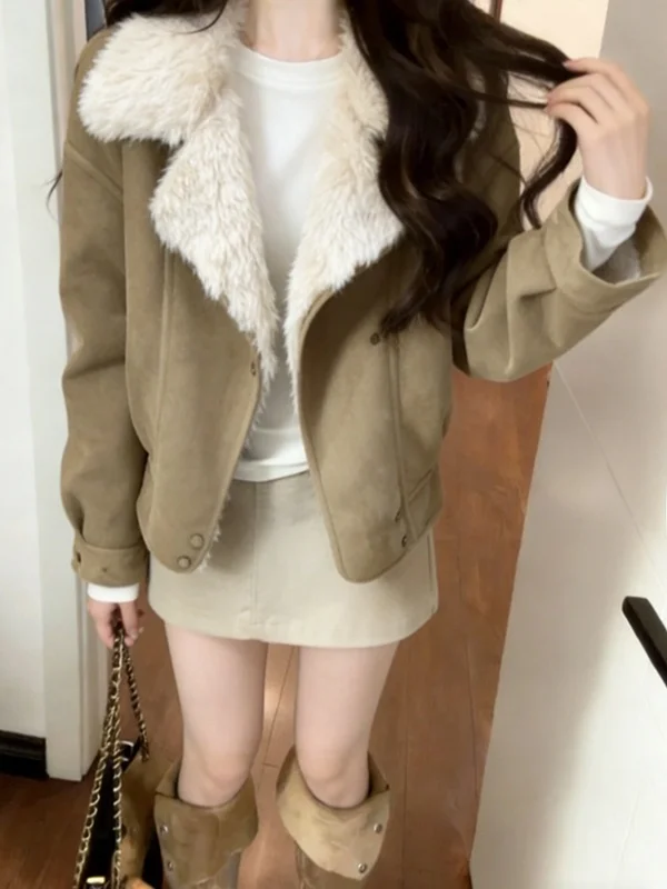 Retro Korean Sle Lamb Fur Collar ort Jaet Women's Winter Faion Design Warm Coat Top Trendy Long Sve ort Length
Retro Korean Sle Lamb Fur Collar ort Jaet Women's Winter Faion Design Warm Coat Top Trendy Long Sve ort Length