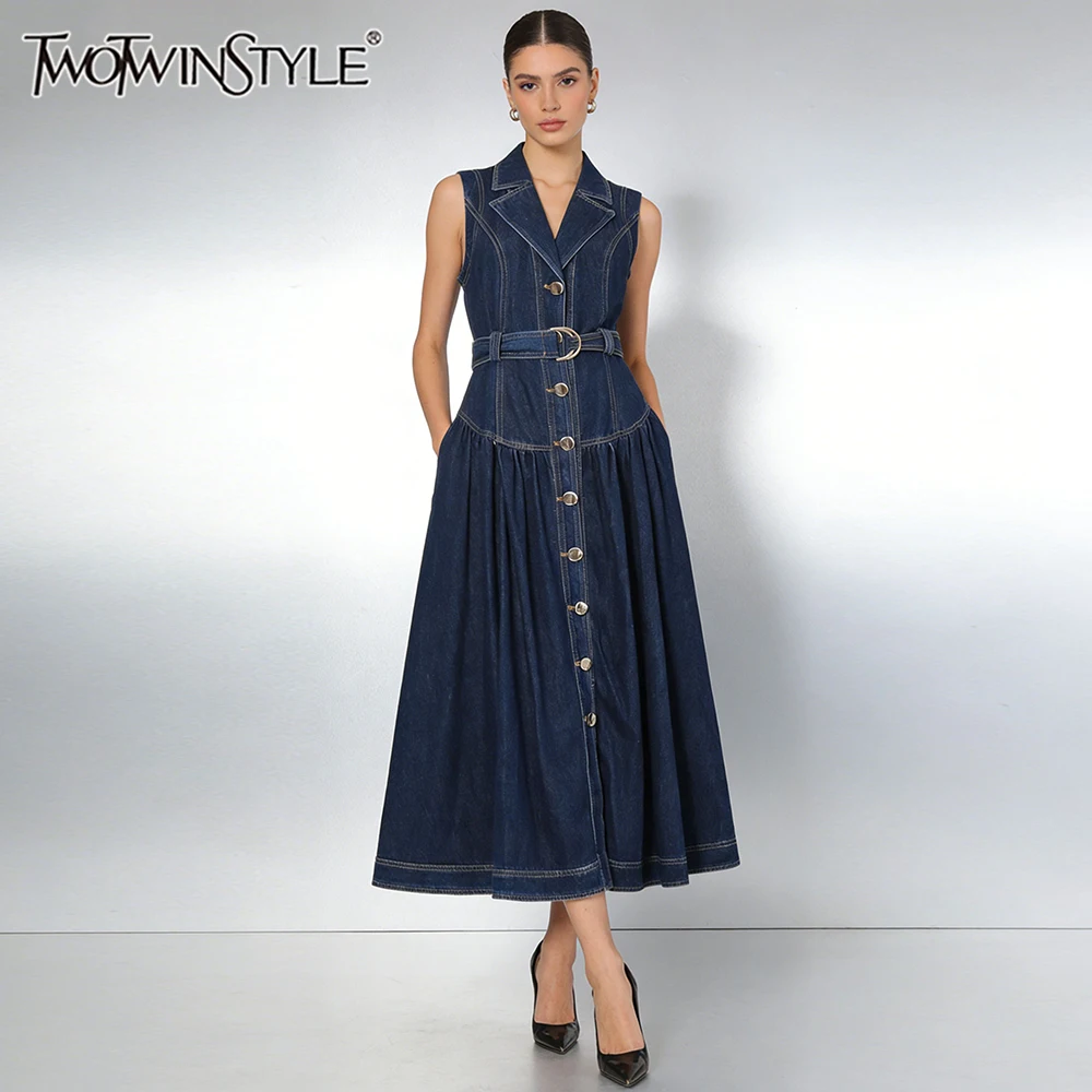 TWOTWINSTYLE модные ковбойские платья со сращенным поясом для женщин, лоскутное платье без рукавов с лацканами и высокой талией, женская одежда, новинка
TWOTWINSTYLE модные ковбойские платья со сращенным поясом для женщин, лоскутное платье без рукавов с лацканами и высокой талией, женская одежда, новинка