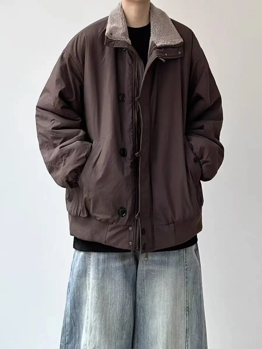 Retro Japanese Sle Men's Thiened Warm Cotton Jaet Lamb Fur Lined Loose Workwear Polyester Fiber Long Sve Coat
Retro Japanese Sle Men's Thiened Warm Cotton Jaet Lamb Fur Lined Loose Workwear Polyester Fiber Long Sve Coat