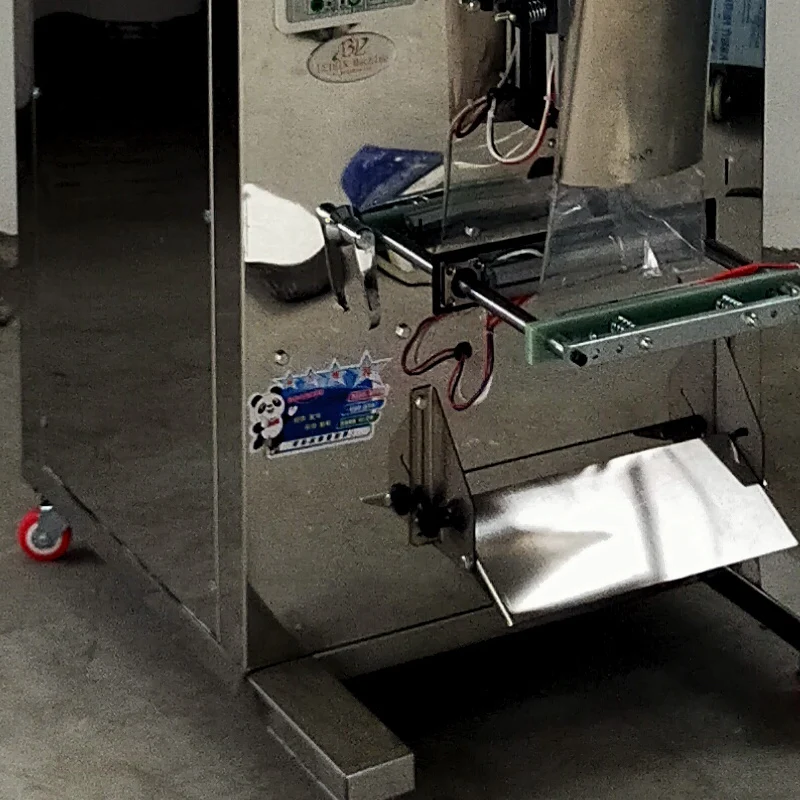 Автоматическая машина для взвешивания и упаковки кофейного порошка с гранулированными семенами, машина для запечатывания упаковки чайных пакетиков, машина для наполнения
Автоматическая машина для взвешивания и упаковки кофейного порошка с гранулированными семенами, машина для запечатывания упаковки чайных пакетиков, машина для наполнения