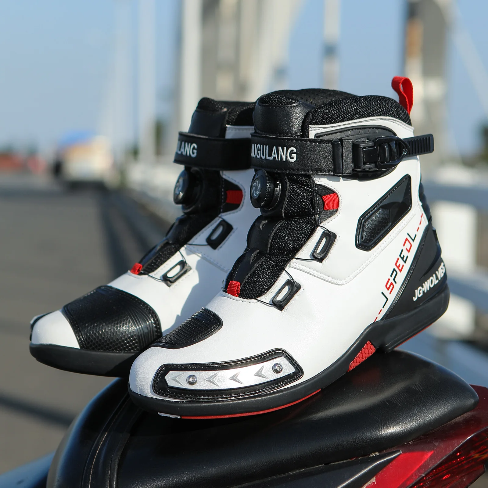 New Motorcycle Boots Men Outdoor Waterproof Motorbike Riding Shoes TPU Anti Collision Protection Men's Motorcycle Boot
New Motorcycle Boots Men Outdoor Waterproof Motorbike Riding Shoes TPU Anti Collision Protection Men's Motorcycle Boot