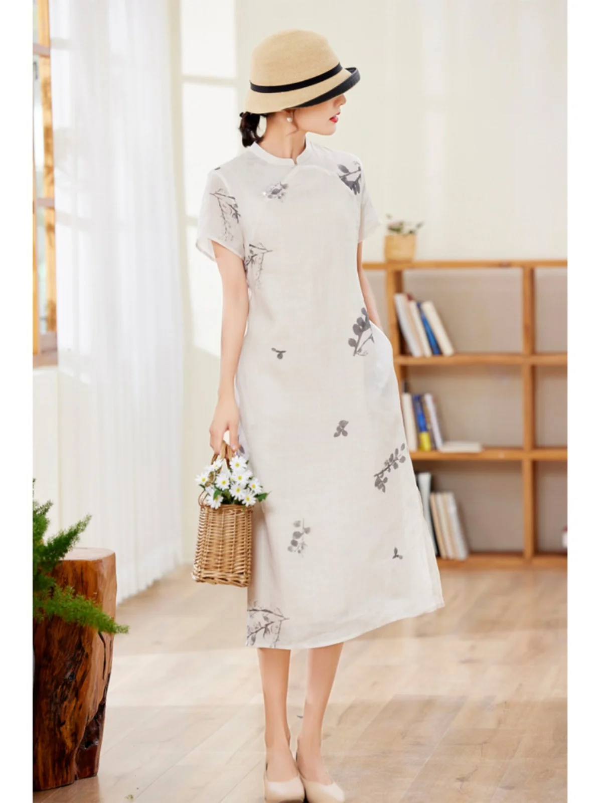 High-End Original Hemp Dress Women's 2026 New Young Modernized Chinese Style Daily Wear Comfortable Short Sleeve
High-End Original Hemp Dress Women's 2026 New Young Modernized Chinese Style Daily Wear Comfortable Short Sleeve