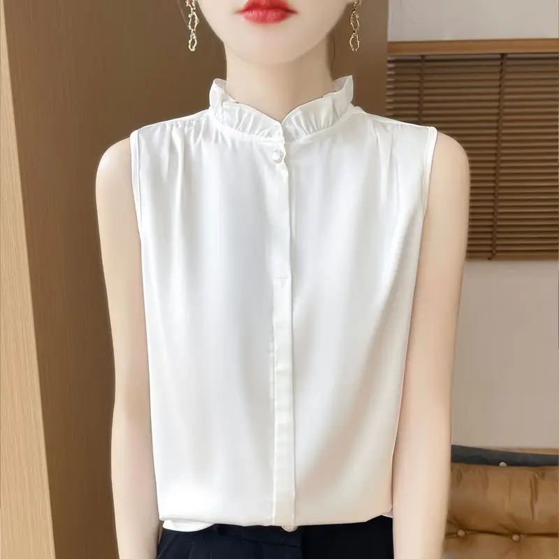 Fashionable Temperament Lace French Satin Sleeveless Fungus Shirt Base Vest Summer Top
Fashionable Temperament Lace French Satin Sleeveless Fungus Shirt Base Vest Summer Top