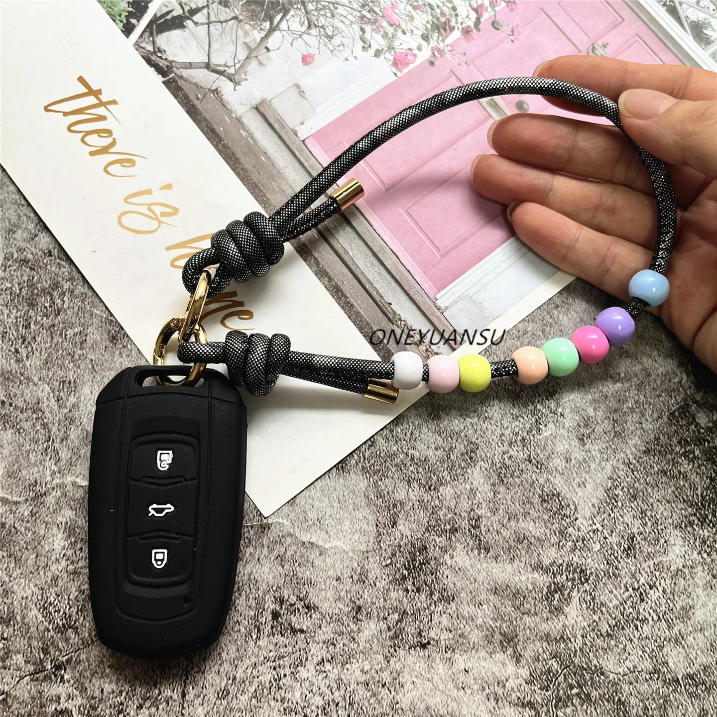 Cell Phone Accessory PU Leather Cellular Decoration with Patch Charms Telephone Beaded Cord for Keys Mobile Hanging Strings
Cell Phone Accessory PU Leather Cellular Decoration with Patch Charms Telephone Beaded Cord for Keys Mobile Hanging Strings