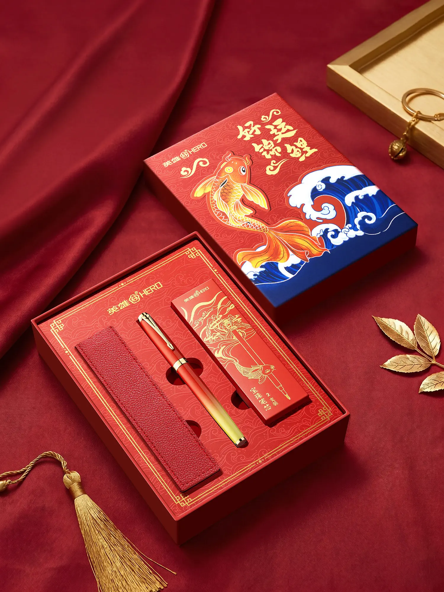 Chinese Lucky Koi HERO G589 Rollerball Pen Complete Gift Box, Smooth Ink Flow Signature PenExquisite Souvenir Gift
Chinese Lucky Koi HERO G589 Rollerball Pen Complete Gift Box, Smooth Ink Flow Signature PenExquisite Souvenir Gift