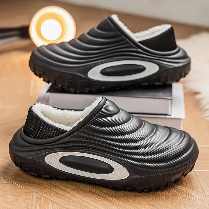 НОВЫЕ зимние мужские тапочки, теплые домашние тапочки для пар, нескользящая мужская хлопковая обувь, водонепроницаемые мягкие модные тапочки из ЭВА, большой размер 36-47
НОВЫЕ зимние мужские тапочки, теплые домашние тапочки для пар, нескользящая мужская хлопковая обувь, водонепроницаемые мягкие модные тапочки из ЭВА, большой размер 36-47