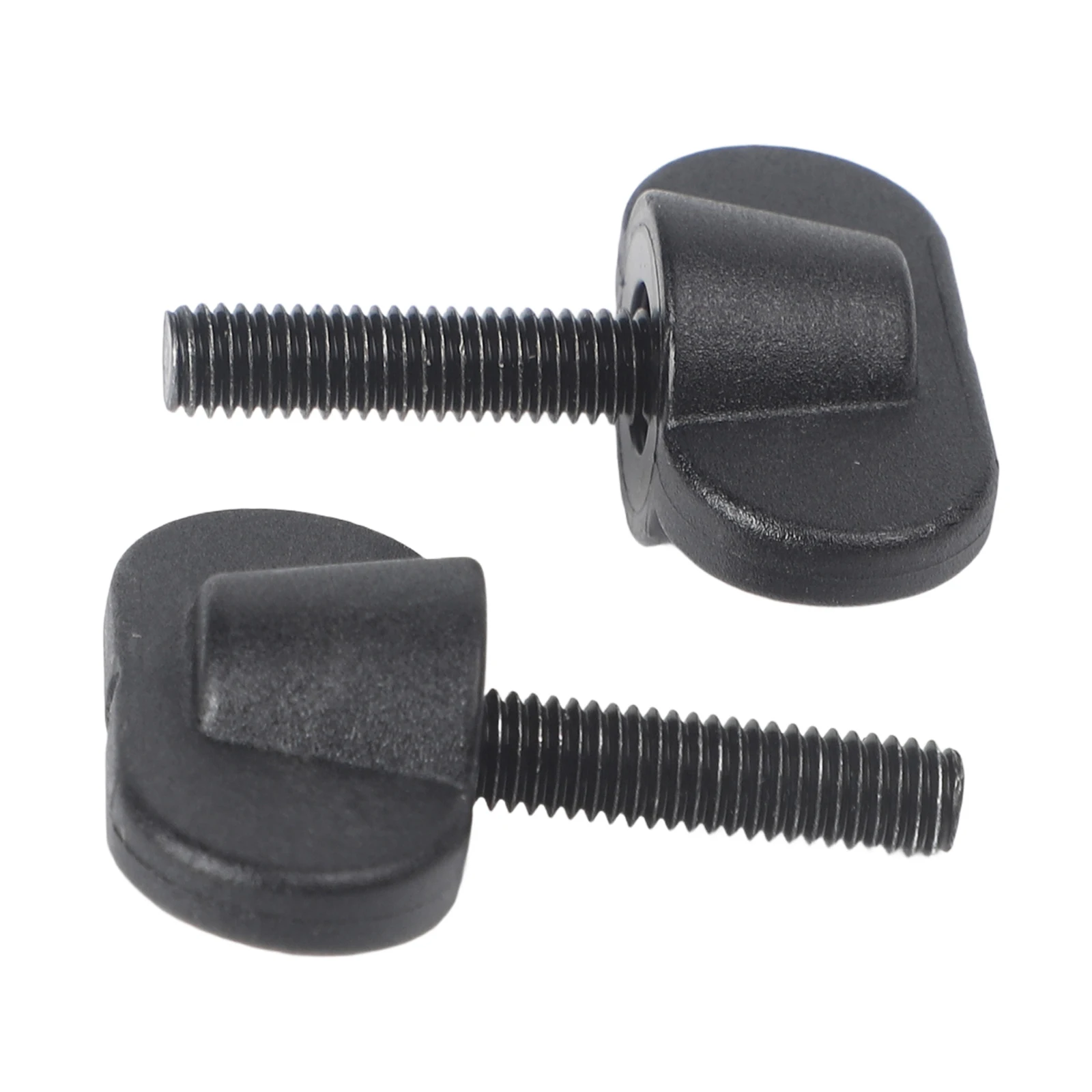Pack of 2 Wing Screws M5X20 Part Number 2518964 Suitable for Rip Fence Circular Saw BSS610 BSS611 5704RK BJV180Z
Pack of 2 Wing Screws M5X20 Part Number 2518964 Suitable for Rip Fence Circular Saw BSS610 BSS611 5704RK BJV180Z