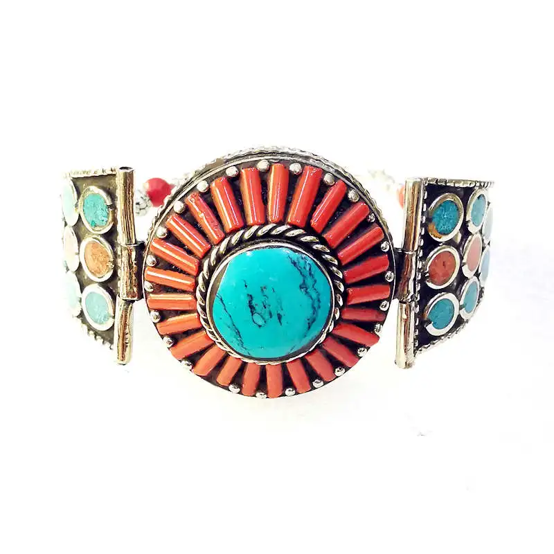 Nepal vintage Jewelry Metal Fashion Bangles Inlaid Colorful Stone BOHO Dancing Open Cuff Locket BB-479
Nepal vintage Jewelry Metal Fashion Bangles Inlaid Colorful Stone BOHO Dancing Open Cuff Locket BB-479