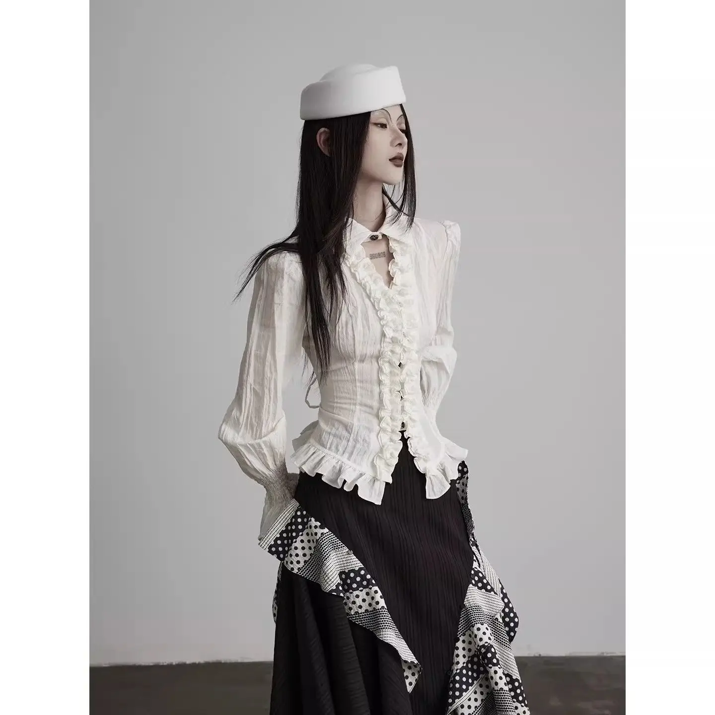 Retro Elegant Pleated Lyocell Ruffle V Neck Tie Waist Long Sleeve Women Blouses Cinched Waist Cuff Hem Daily Korean Chic Clothes
Retro Elegant Pleated Lyocell Ruffle V Neck Tie Waist Long Sleeve Women Blouses Cinched Waist Cuff Hem Daily Korean Chic Clothes