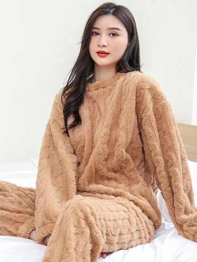 Женская пижама Coral Fce Thiened Flannel Spwear Комплект зимней домашней одежды большого размера Long Sve round Ne Soft Polye...
Женская пижама Coral Fce Thiened Flannel Spwear Комплект зимней домашней одежды большого размера Long Sve round Ne Soft Polye...