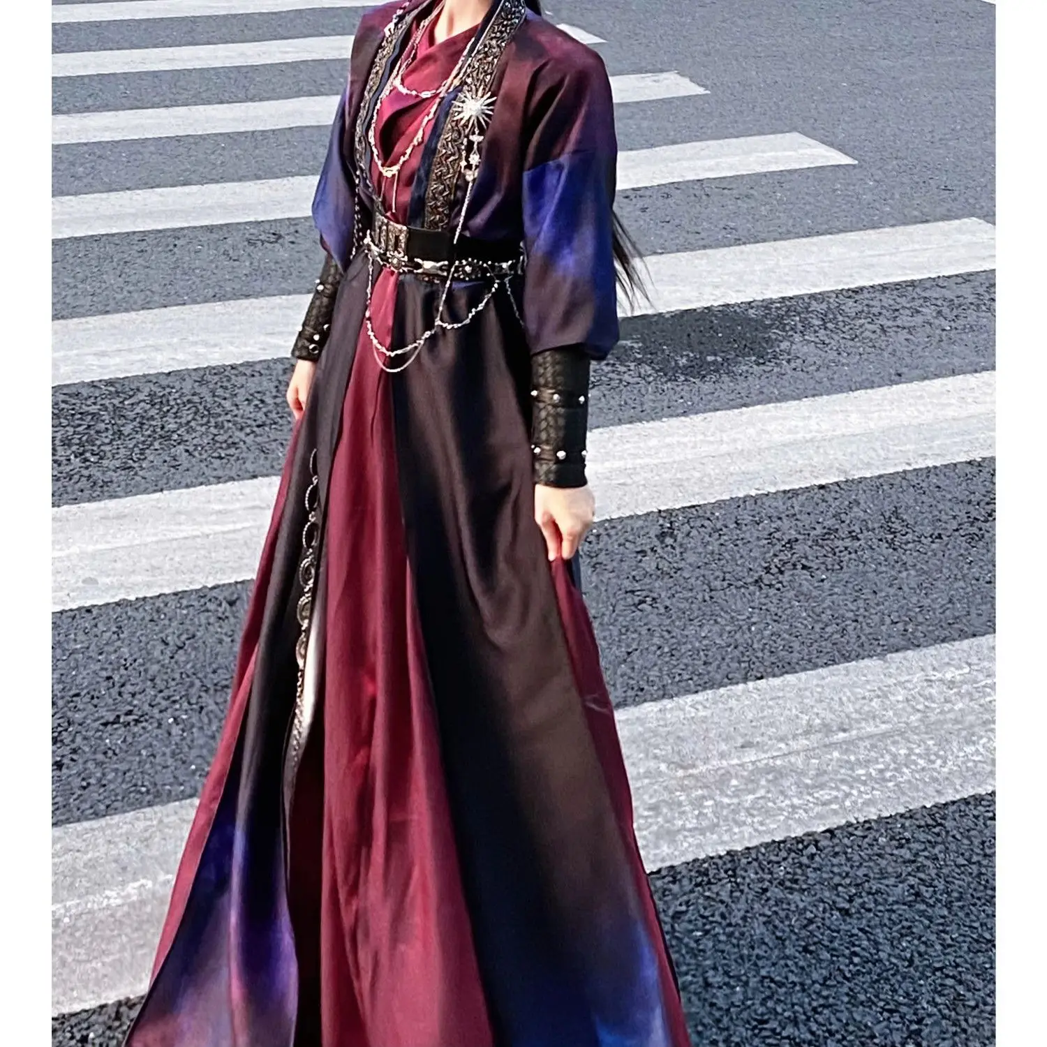 Chinese TV Series TGCF Tian Guan Ci Fu Xie Lian Hua Cheng Cosplay Costume Hua Cheng Cos Dress Hanfu Full Set
Chinese TV Series TGCF Tian Guan Ci Fu Xie Lian Hua Cheng Cosplay Costume Hua Cheng Cos Dress Hanfu Full Set