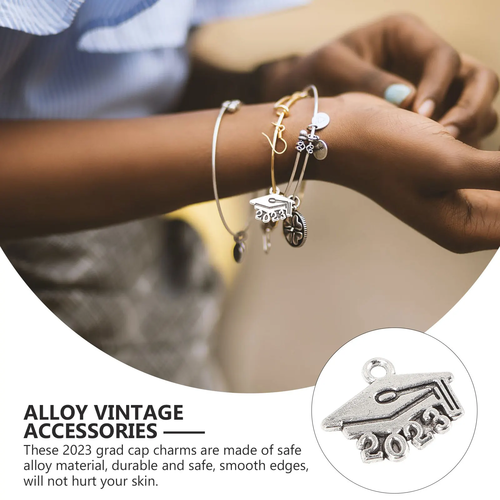 200Pcs Durable 2023 Grad Cap Pendants Alloy DIY Jewelry Charm Accessory for Keychain Earring Bracelet 2023 Charms
200Pcs Durable 2023 Grad Cap Pendants Alloy DIY Jewelry Charm Accessory for Keychain Earring Bracelet 2023 Charms