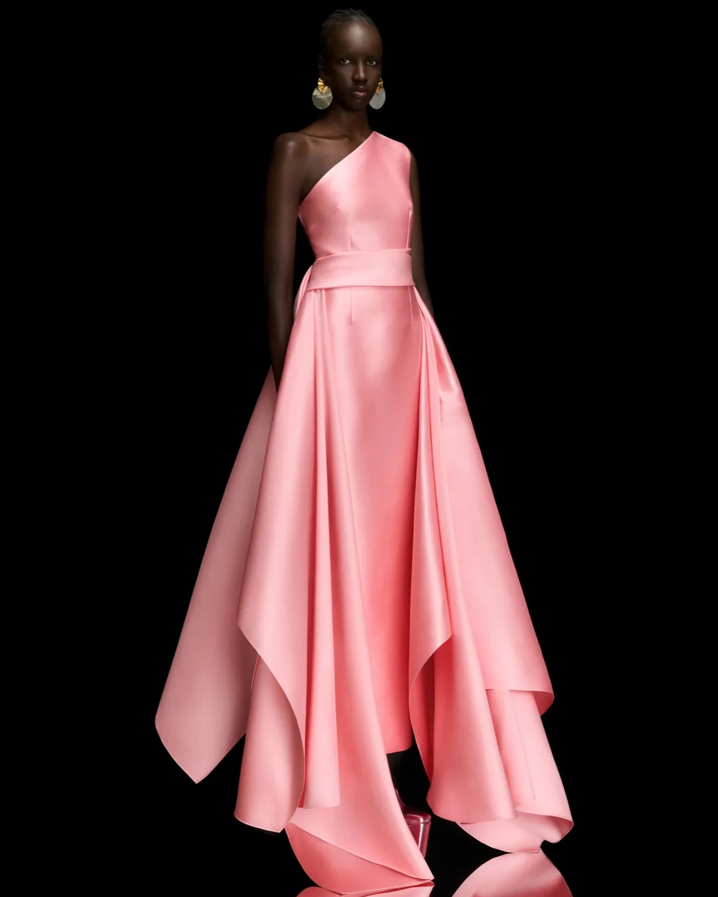 Customized High Quality One Shoulder Sleeveless Satin Evening Dress Graceful Panel Train Pleats Photo Color Vestido De Festa
Customized High Quality One Shoulder Sleeveless Satin Evening Dress Graceful Panel Train Pleats Photo Color Vestido De Festa