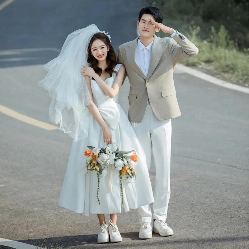 White Korea Simple Wedding Dresses Wedding Photos Shoot Dress Big Bow Collar A-Line Satin Bridal Gowns Corset Back Customized
White Korea Simple Wedding Dresses Wedding Photos Shoot Dress Big Bow Collar A-Line Satin Bridal Gowns Corset Back Customized