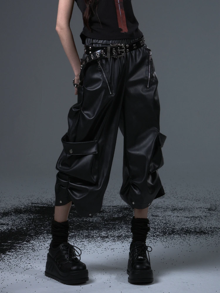 Street Punk Heavyweight Loose Fit Workwear Pants with kets Lantern Wide Leg Casual Trousers for Women Summer 2025 PU Material
Street Punk Heavyweight Loose Fit Workwear Pants with kets Lantern Wide Leg Casual Trousers for Women Summer 2025 PU Material