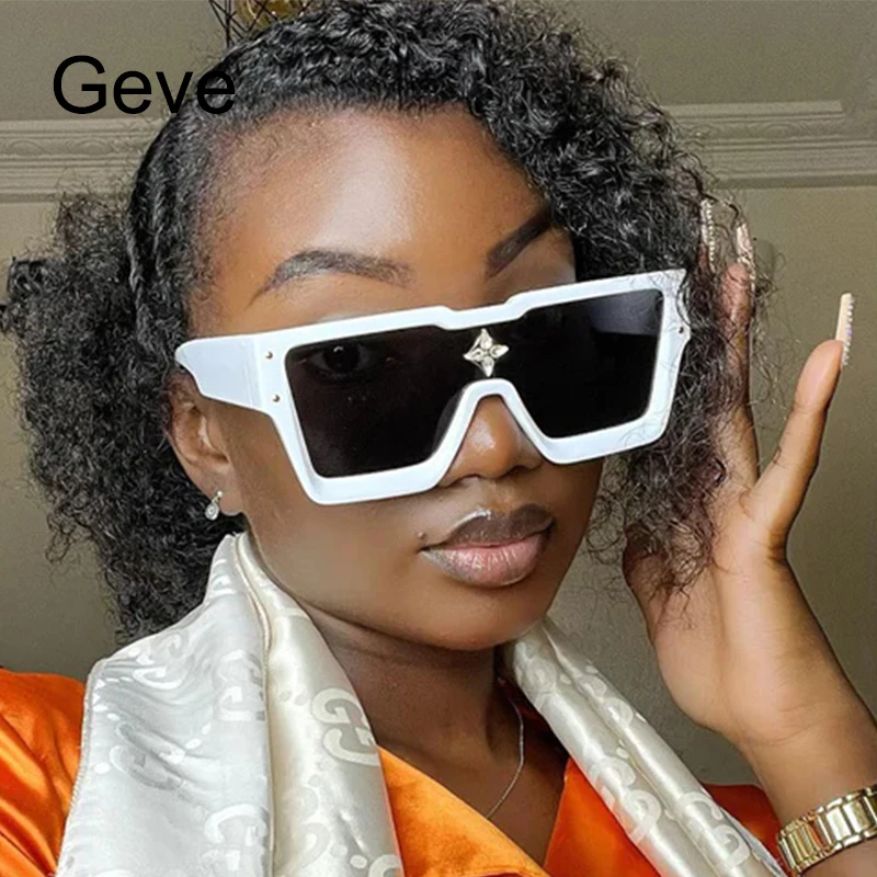 Fashion Square Sunglasses Women Luxury Brand Designer Black Big Frame Sun Glasses Female Oversized One Piece Shades Oculos
Fashion Square Sunglasses Women Luxury Brand Designer Black Big Frame Sun Glasses Female Oversized One Piece Shades Oculos