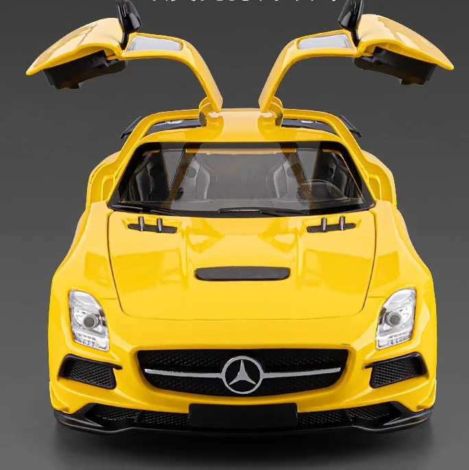 1: 24 Ben SLS AMG sports car simulation alloy car model car children's toy boy birthday ornament
1: 24 Ben SLS AMG sports car simulation alloy car model car children's toy boy birthday ornament